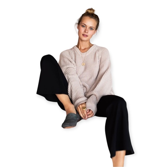 Emerson Fry Layering Flare Black Ponte Pants | Cropped | Stretch | Neutral - Picture 5 of 10